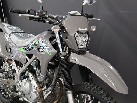 カワサキ KLX230S 【新車在庫あり】即納可能です! KLX230S 2