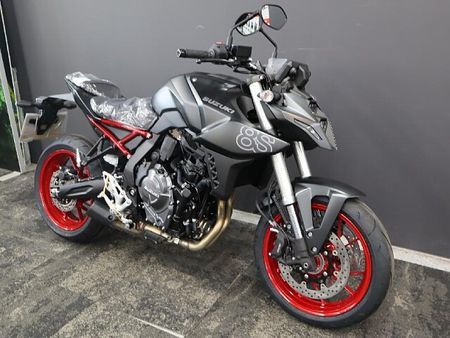 スズキ GSX-8S 【新車在庫あり】即納可能です! GSX-8S 2