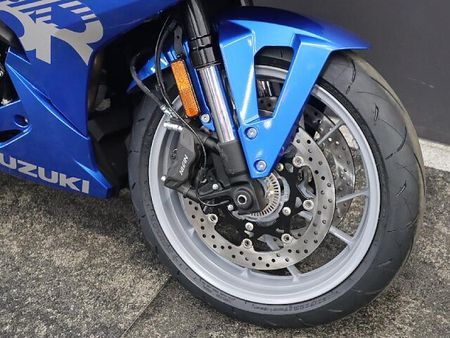 スズキ GSX-8R 【新車在庫あり】即納可能です! GSX-8R 4