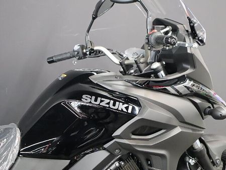 スズキ Vストローム650 【新車在庫あり】即納可能です! Vストローム650 4