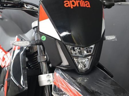 アプリリア RX125 【新車在庫あり】即納可能です! RX125 2