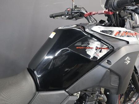 スズキ Vストローム250 Vストローム250ABS 3ラゲッジ 7