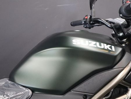 スズキ SV650 【新車在庫あり】即納可能です! SV650 6