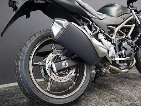 スズキ SV650 【新車在庫あり】即納可能です! SV650 8