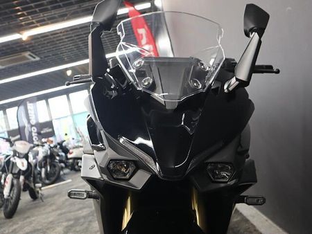 スズキ GSX-S1000GT GSX-S1000GT 2