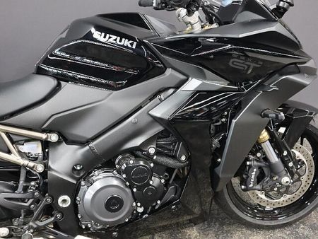スズキ GSX-S1000GT GSX-S1000GT 4