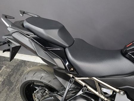 スズキ GSX-S1000GT GSX-S1000GT 7