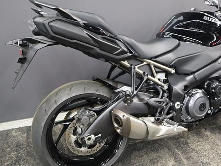 スズキ GSX-S1000GT GSX-S1000GT 9