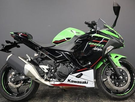 カワサキ ニンジャ 250 Ninja250 KRT 1