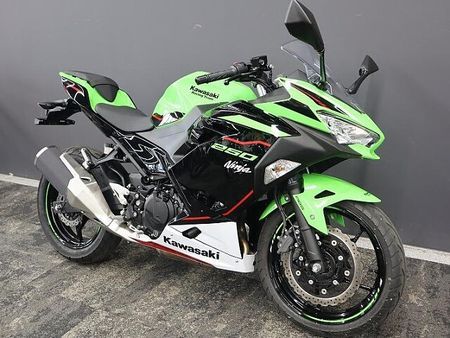 カワサキ ニンジャ 250 Ninja250 KRT 2