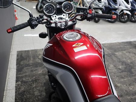 ホンダ CB400スーパーフォア CB400SF 11