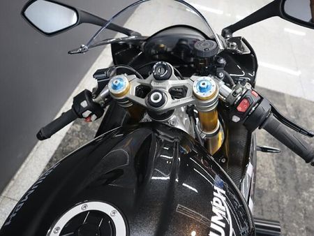 トライアンフ トライアンフ その他 デイトナ765Moto2ED 4