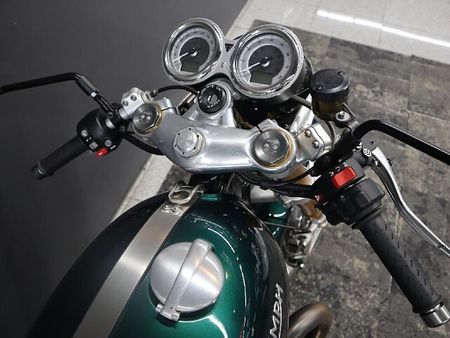 トライアンフ トライアンフ その他 スラクストン1200R 6