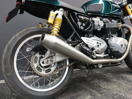 トライアンフ トライアンフ その他 スラクストン1200R 9