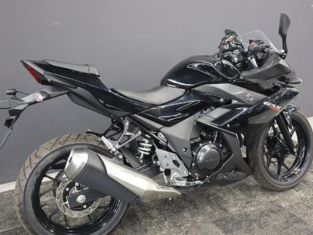 スズキ GSX250R GSX250R ABS 3