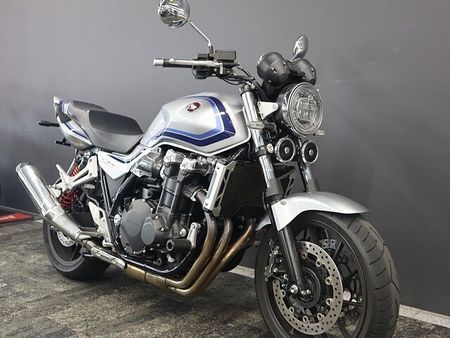 ホンダ CB1300スーパーフォア CB1300SF 2