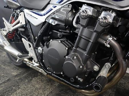 ホンダ CB1300スーパーフォア CB1300SF 7