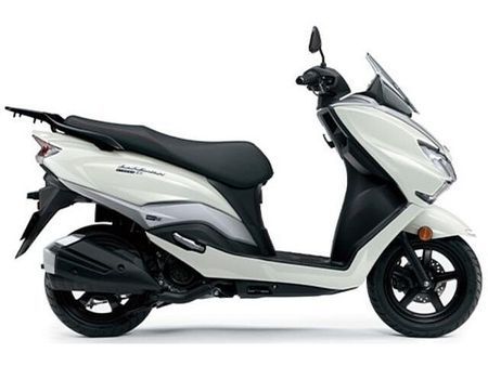 スズキ バーグマンストリート125EX 店頭現車無し、要取り寄せ車両。グループ在庫確認できます。まずは、お問い合わせ下さい。 1