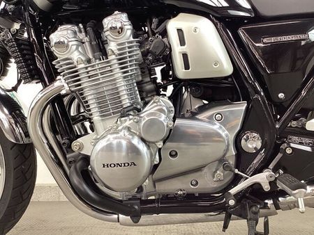 ホンダ CB1100 EX 4