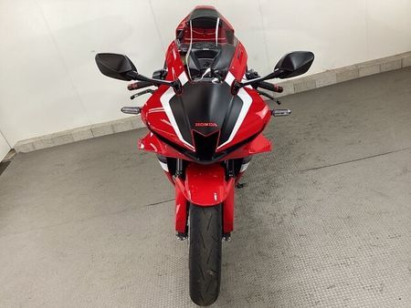 ホンダ CBR600RR 16