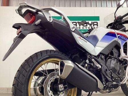 ホンダ XL750 トランザルプ 8