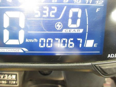 スズキ Vストローム250 V-Strom 250/ABS/フルパニア装備/ヘルメットホルダー装備 24