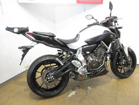 ヤマハ MT-07 ●MT-07/ABS/ナイトロン製リアサスペンション/アクラポビッチマフラー/Givi製リ 3