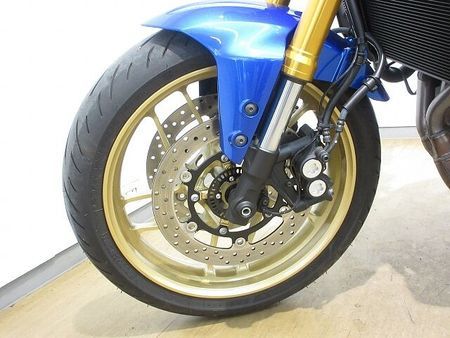 ヤマハ XSR900 ●XSR900/ABS/USB電源/インジェクションモデル 19