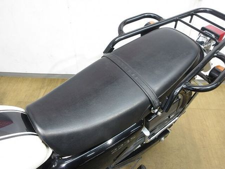 ホンダ CB223S CB223S/MC40型/キャブレターモデル/リアキャリア/サイドバックサポート装備 16
