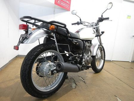ホンダ CB223S CB223S/MC40型/キャブレターモデル/リアキャリア/サイドバックサポート装備 3