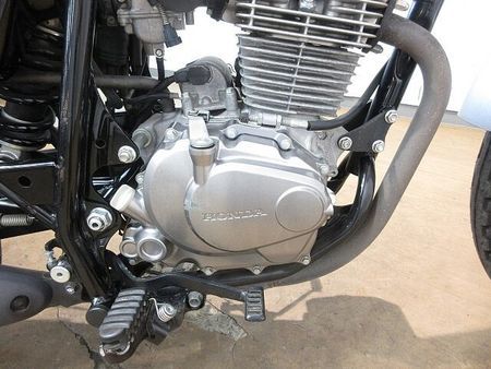 ホンダ CB223S CB223S/MC40型/キャブレターモデル/リアキャリア/サイドバックサポート装備 40