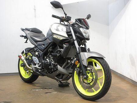 ヤマハ MT-03 (-2013) MT-03/RH13J型/アクラポ製マフラー/フェンダーレス 2