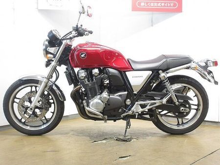 ホンダ CB1100 CB1100 /SC65型/エンジンガード装備/インジェクションモデル 4