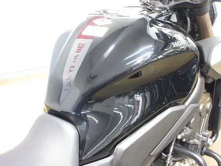 ホンダ CB650R ●CB650R/ABS/ETC標準装備/大型エンジンガード装備/USB電源1ポート装備 12