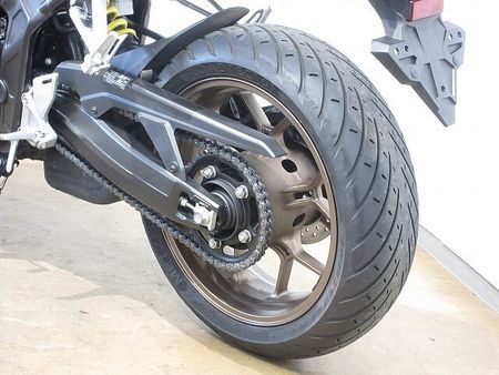 ホンダ CB650R ●CB650R/ABS/ETC標準装備/大型エンジンガード装備/USB電源1ポート装備 18