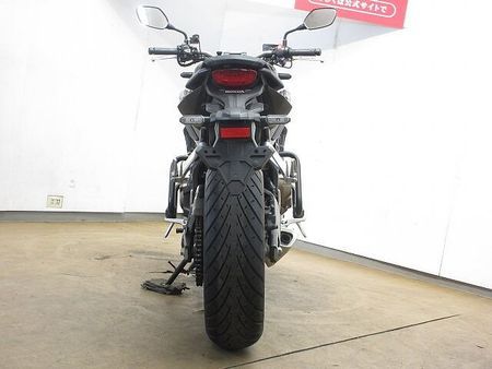 ホンダ CB650R ●CB650R/ABS/ETC標準装備/大型エンジンガード装備/USB電源1ポート装備 19