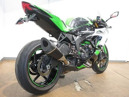 カワサキ ZX-6R Ninja ZX-6R(ニンジャZX-6R)/ABS・30th記念モデル/ヨシムラ製スリッ 3