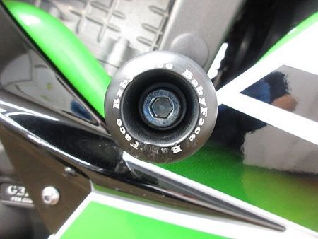 カワサキ ZX-6R Ninja ZX-6R(ニンジャZX-6R)/ABS・30th記念モデル/ヨシムラ製スリッ 39