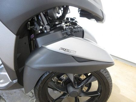 ヤマハ トリシティ 155 TRICITY 155(トリシティー155)/ABS/クランプバー/インジェクションモデル 34