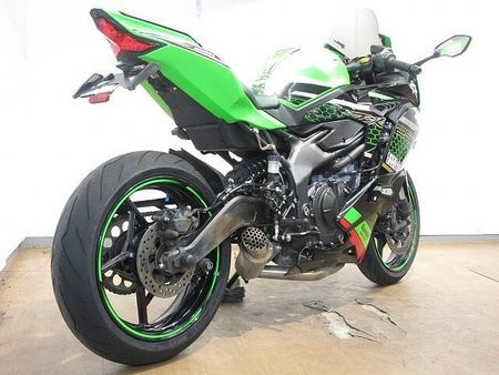 カワサキ ZX-25R Ninja ZX-25R SE(ニンジャ)/ABS&ETC標準装備/バックステップ/アクテ 3