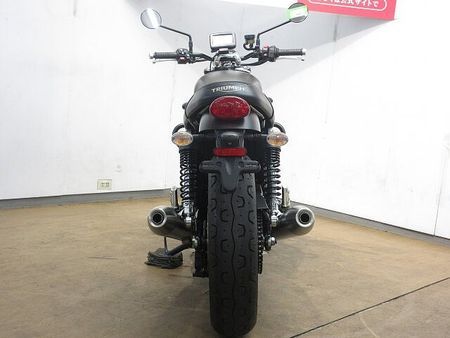 トライアンフ STREET TWIN Street Twin(ストリートツイン)/ABS/エンジンガード/社外ナビ装備 24
