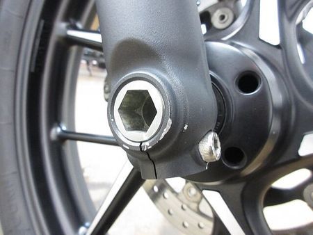 トライアンフ STREET TWIN Street Twin(ストリートツイン)/ABS/エンジンガード/社外ナビ装備 37
