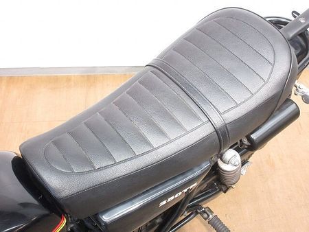 カワサキ 250TR 250TR/キャブレターモデル/カスタムフロントフェンダー/カスタムウィンカー装備 21