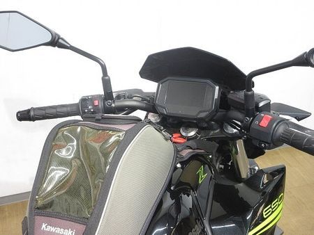 カワサキ Z650 Z650/ABS&ETC標準装備/トップケース/タンクバック装備/エンジンガード装備 12