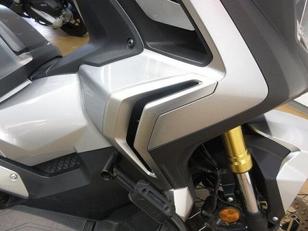 ホンダ X-ADV X-ADV/ABS&ETC標準装備モデル/エンジンガード-/USB電源装備 36
