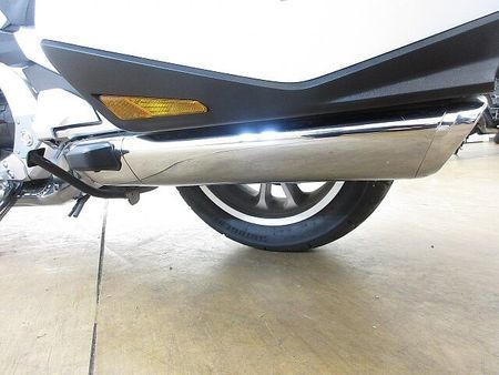 ホンダ ゴールドウイング GL1800 (GOLDWING Tour )/SC79型/ABS&USB装備/エンジンガ 21