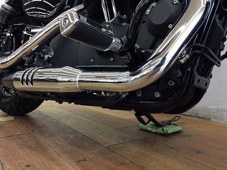 ハーレーダビッドソン XL1200X SPORTSTER FortyEight XL1200X ★☆2016年モデル 純正オプションセキュリティ スカルフットペグ ヒート 19