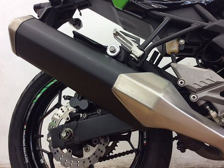 カワサキ ニンジャ 250SL NINJA250SL ★☆2015年モデル 単気筒エンジン ヘルメットロック装備☆★ 25