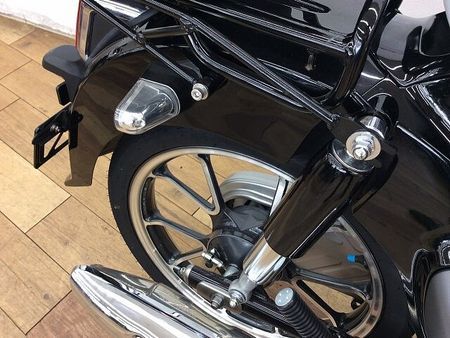 ホンダ スーパーカブC125 スーパーカブ125 ★☆2019年モデル ブラック調スタイル リアボックス装備☆★ 19