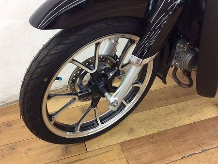 ホンダ スーパーカブC125 スーパーカブ125 ★☆2019年モデル ブラック調スタイル リアボックス装備☆★ 26